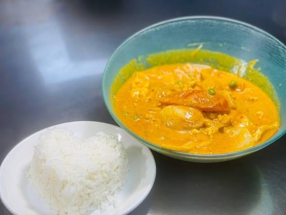 Yellow Curry Tilapia Fish.